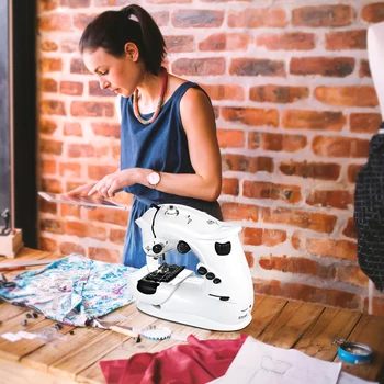 

Mini Sewing Machine Electric Portable Sewing Machine 2-Speed Reverse Sewing Foot Control for Beginners Kids DIY Home Decoration