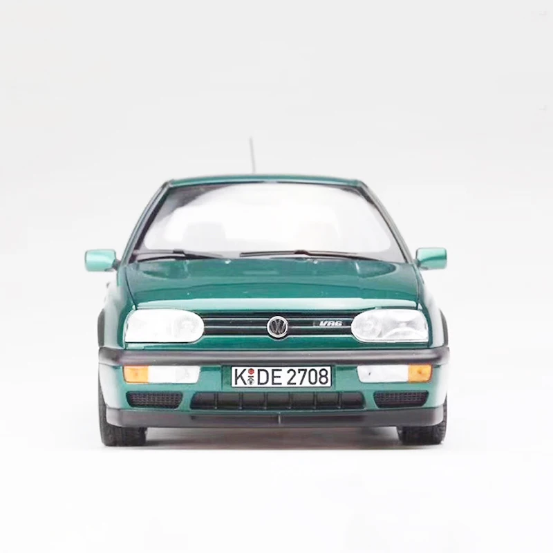 

1:18 Scale Full-open Door Diecast Alloy Model Metal Car Adult Children Collection Souvenir Gift Vehicle Display Model Boys Toys