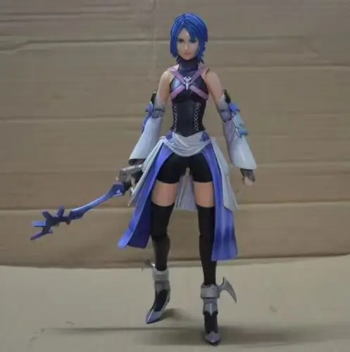 kingdom hearts play arts kai aqua