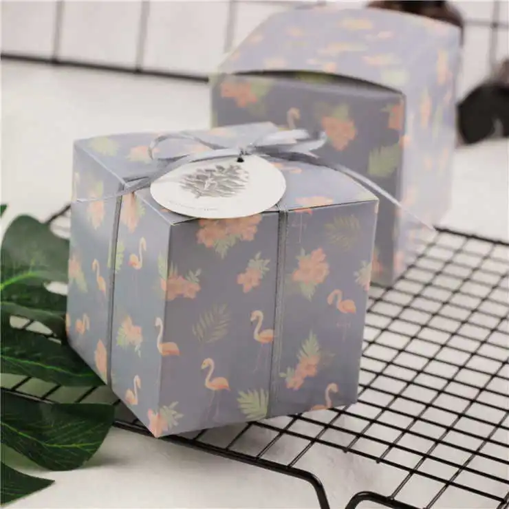 Коробка из крафт бумаги в белую клетку 9x9x9 см 10 комплектов/20 шт.|Подарочные сумки и