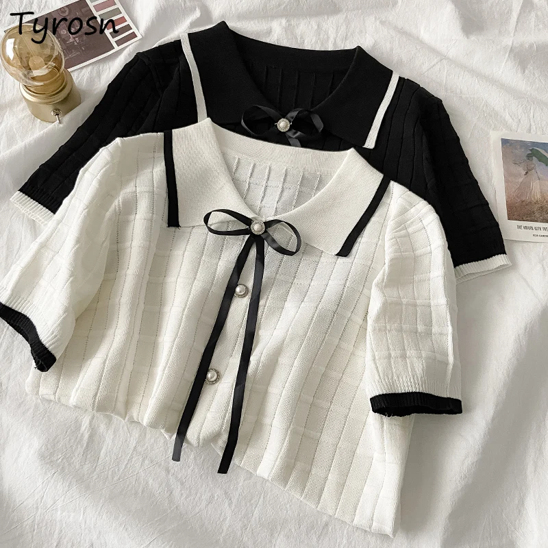 

Блузка женская трикотажная на пуговицах, с отложным воротником и вставками