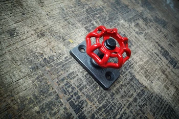 

2PCS 7x5x5cm industrial retro steam valve hook cast iron valve drawer handle industrial damper metal hook