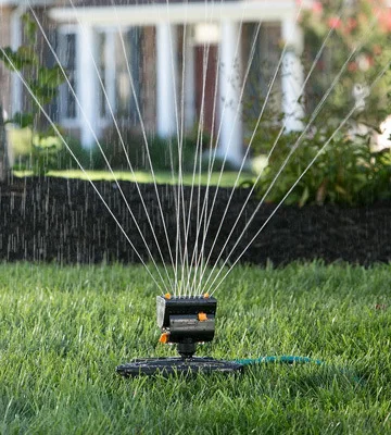 Garden watering flowers automatic swing sprinkler turf spray vegetable field watering garden irrigation high iron maintenance