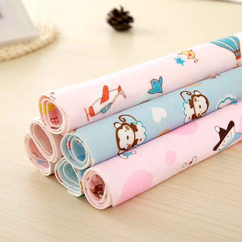 pink 70x90cm Двухсторонняя 3 слоя для новорожденных моющиеся пеленки подгузник не впитывают мочу Разнообразные Мягкие менструальная пусковая площадка детская Водонепроницаемый постельные принадлежности пеленальные матрасики чехлы - Цвет: pink 70x90cm