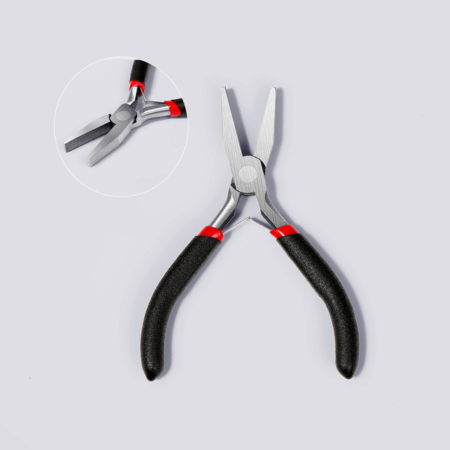 Mini Jewelry Pliers Set DIY Jewelry Making and Fixing Tools Pink Handle with Scissors, Copper Wire Cutting, Oblique Pliers