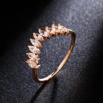 

Trendy Titanium Stainless Steel Rhinestone Crown Ring Jewelry Classic Rose Gold CZ Crystal Zircon Wedding Rings For Women