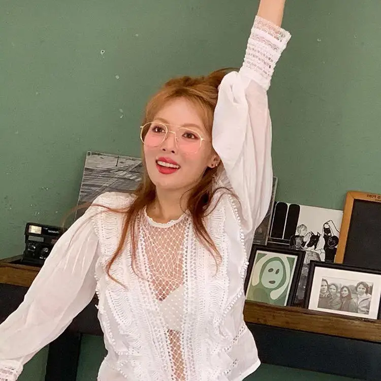 WHITNEY WANG Blouses Woman Fashion Streetwear Sexy Hollow Out Lace Patchwork Ruffles Blouse Women Blusas Shirt Tops