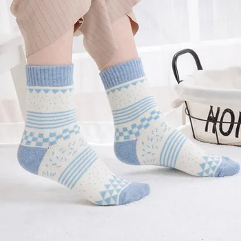 

Winter Socks Thicken Warm Rabbit Wool Socks Women Thermal Fox Cotton Socks Woman Cartoon Animal Pattern Sock