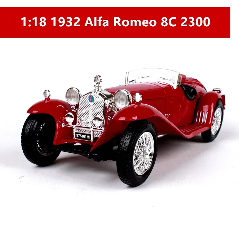 Bburago 1:18 Alfa Romeo 8C автомобиль сплав модель автомобиля моделирование автомобиля украшение коллекция Подарочная игрушка Литье под давлением модель игрушка для мальчиков - Цвет: Черный