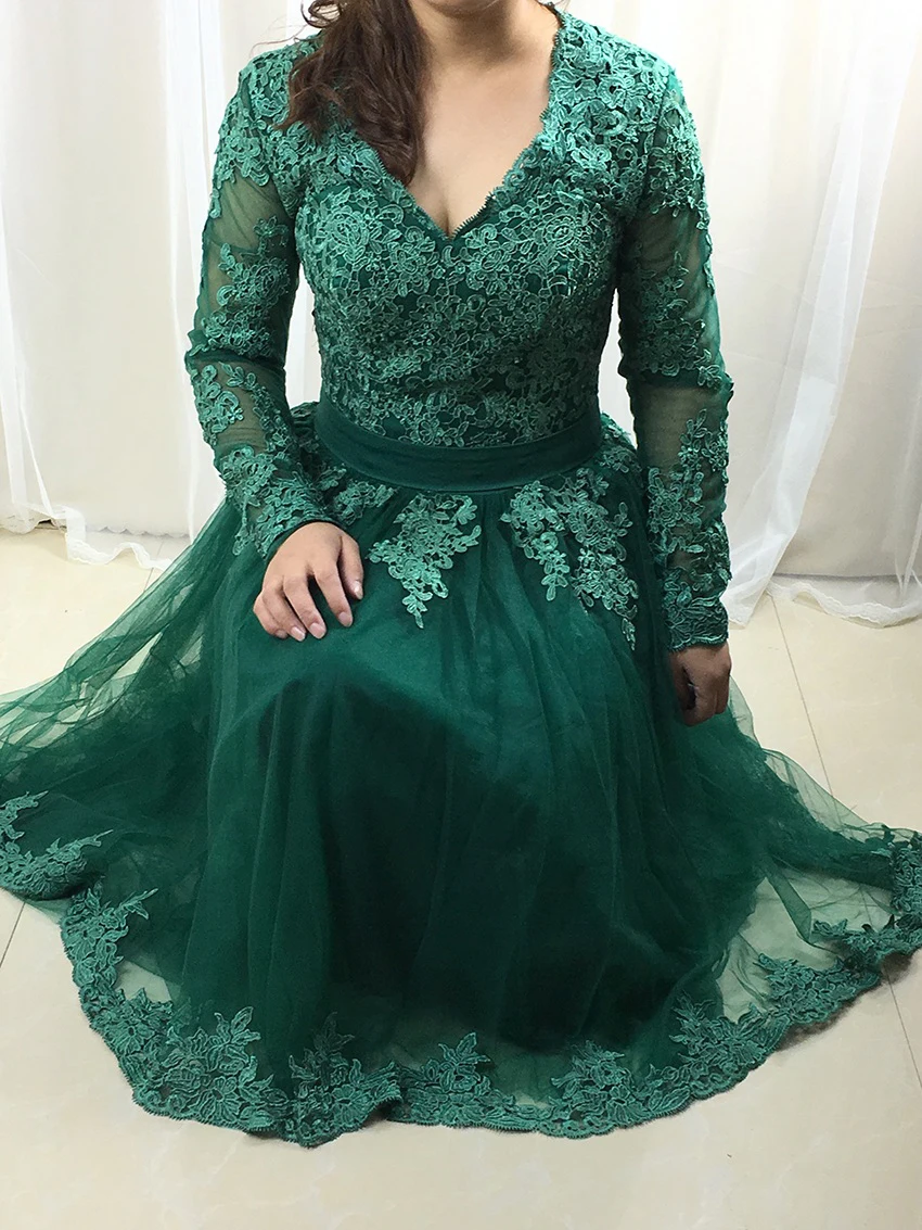 

Elegant 2019 Women Prom Dresses Short Blue Lace Tulle Party Dresses Long Sleeve Prom Gown Tea Length