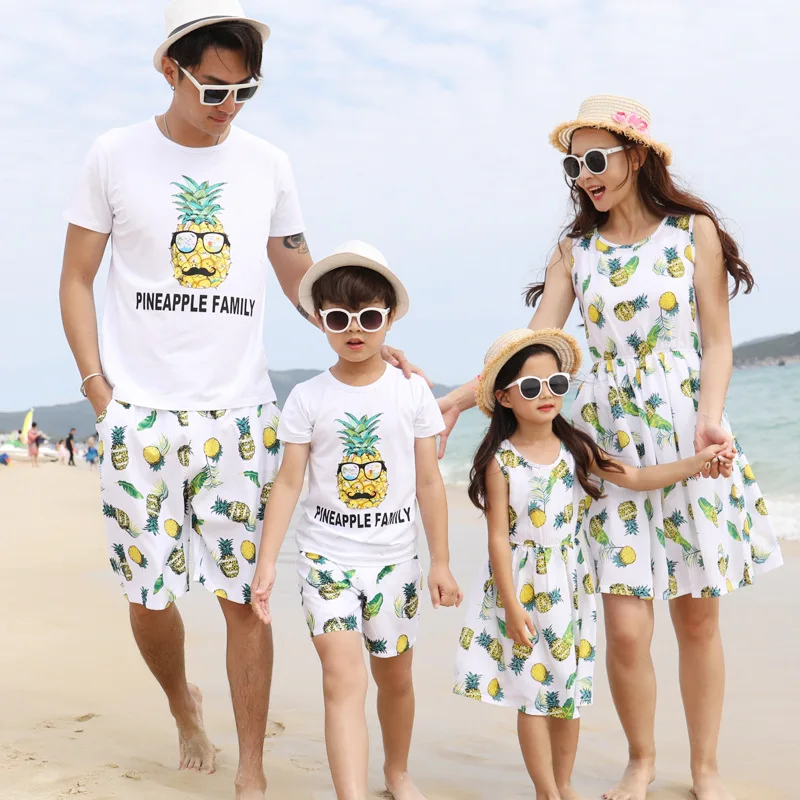 

New Style Beach Parent And Child Couples Holiday Travel Family of Three the Whole Family Pineapple Beard Mother & Daughter Beach