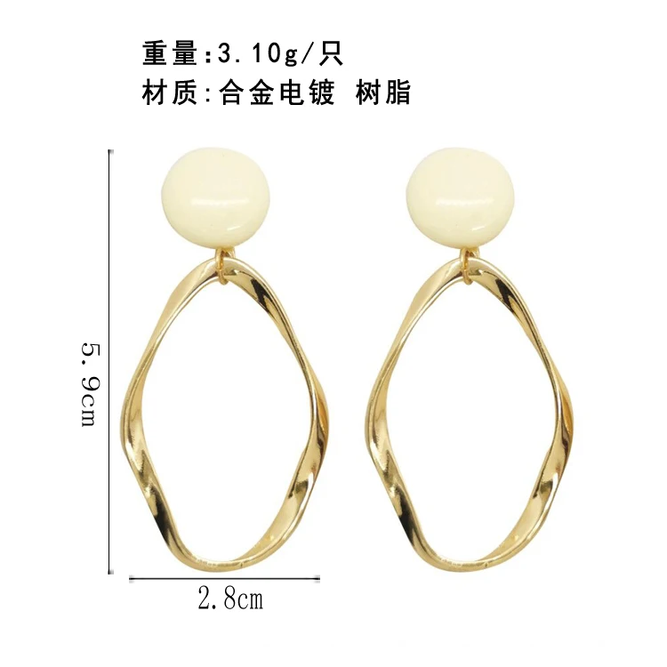Irregular geometrical shape fashion street snap stud earrings aesthetic creative fashion earrings fashion accessories
