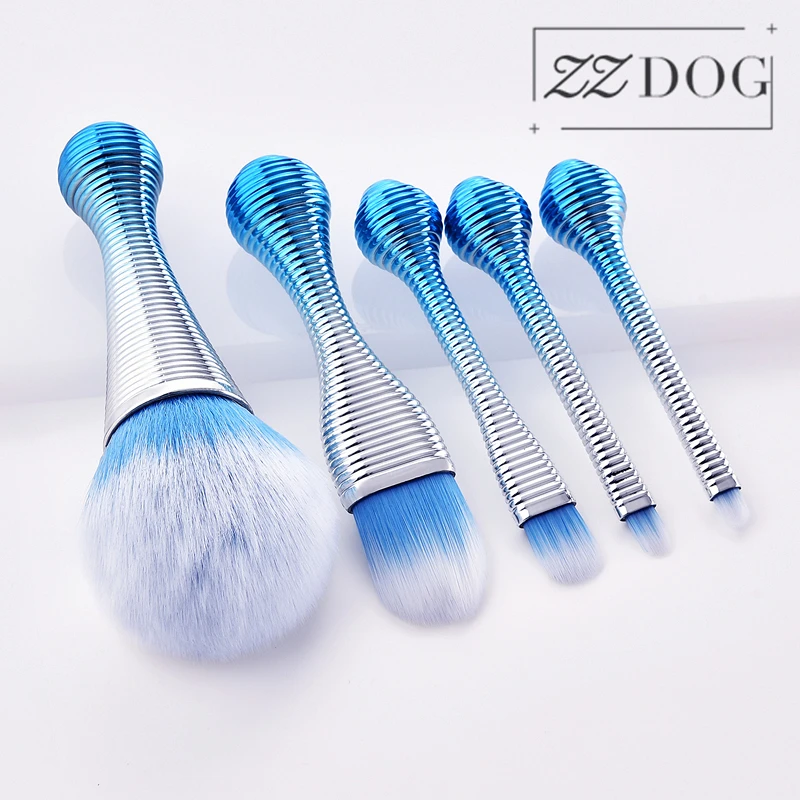 

ZZDOG 5Pcs High Quality Small Size Makeup Brushes Set Fluffy Powder Eyeshadow Foundation Blending Portable Cosmetic Beauty Tools