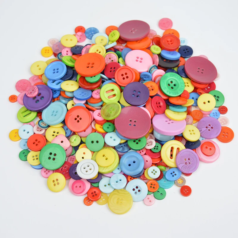 

600 pcs 2-holes /4-holes Round plastic button colorful mixed color resin button clothing accessories for clothes DIY