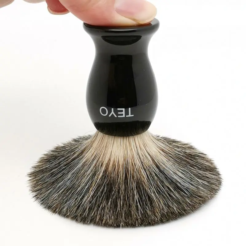 Щетка для бритья TEYO Pure Badger с полимерной ручкой идеально подходит мужчин