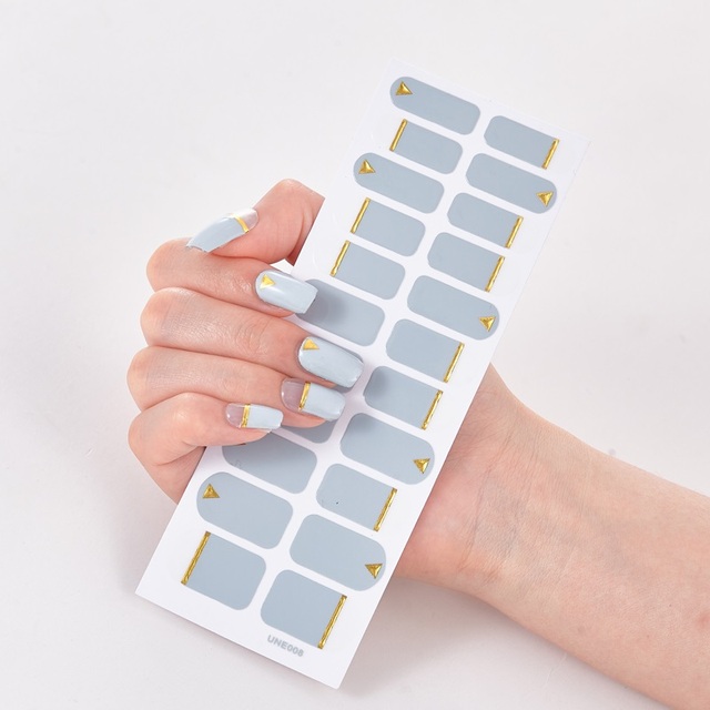 Tips/Sheet Pure Solid Color Minimalist Design Fashion Nail Stickers Self Adhesive Nail Sticker Nail Decoration Nail Strips