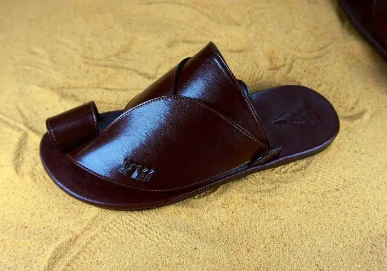 Men pu Leather Shoes Casual Shoes Brogue Shoes Spring Vintage Classic Male Casual summer slippers men LP151