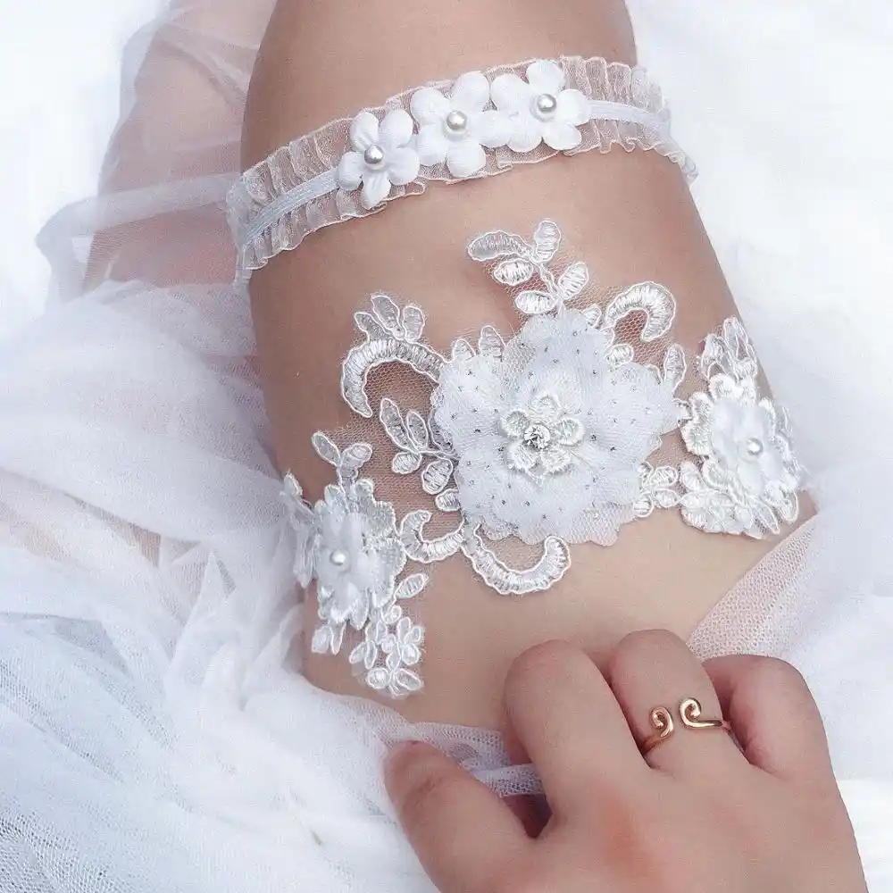 Bridal Garter Rhinestone Embroidery 