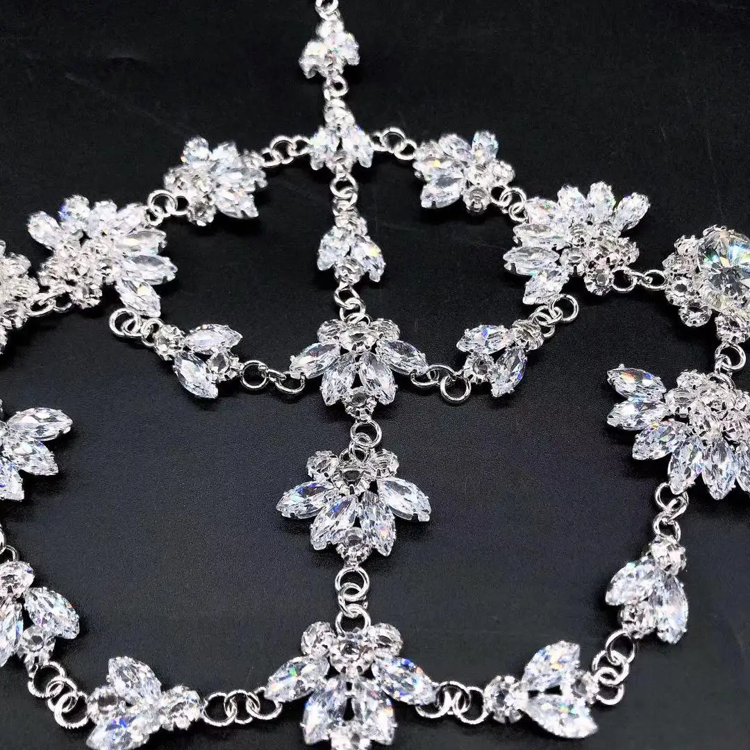 Fashion luxury glittering zircon mask exquisite luxury jewelry crystal flower decoration mysterious dance Mask Party Jewelry Gif