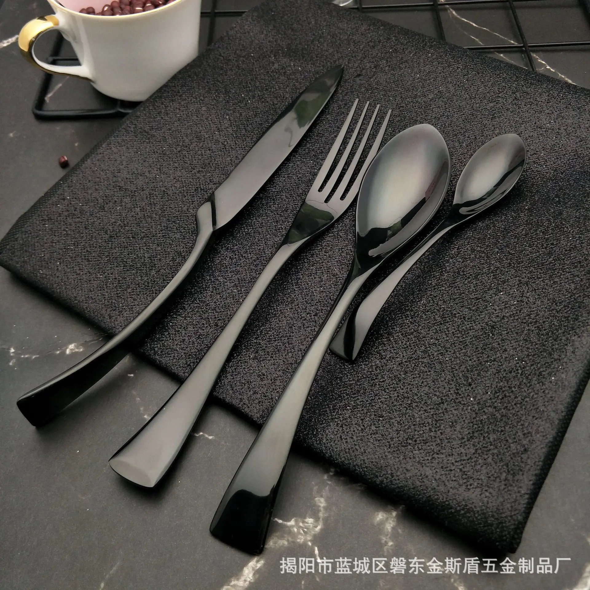 304 Stainless Steel Tableware Titanium Black And Golden Knife, Fork And Spoon Gift Set Top Grade Hotel Western Food Steak Tablew