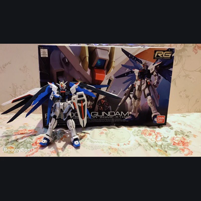 BANDAI RG коллекция 1/144 Страйк Фридом GUNDAM Gundam астрая юстиция экшн фигурок