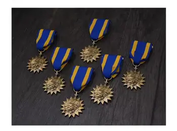 

Top Quality American USA army Military Medal Air Force Badge