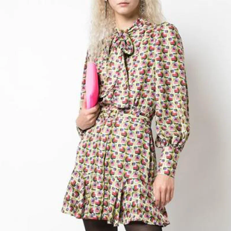 

Australia Brand Xiaozhong 2020 Design Feeling Round Neck Lace Bubble Sleeve Geometry Printing Slim Fit Dress Female