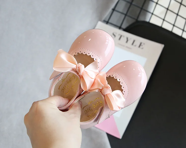 Baby Girls Shoes Infant Toddler Bow Patent Leather Princess Shoes Solid Color Kids Dancing Party Wedding Spring Autumn Summer slippers for boy