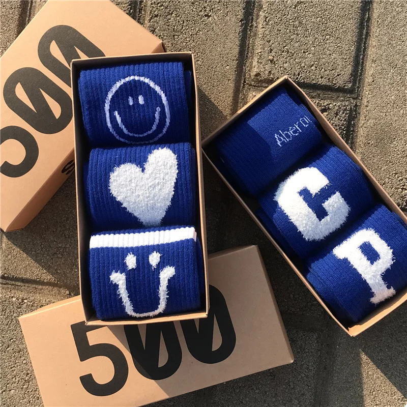 

Women's Socks Blue Cotton Love Plush Smiley Funny Socks Casual Korean Version P letter C Couples Sports Socks Gift Package