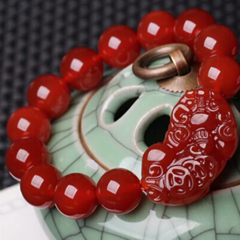 Feng Shui Gift Natural red agate crystal PI XIU Bracelet for man and women Handmade good Lucky Amulet Jewellery