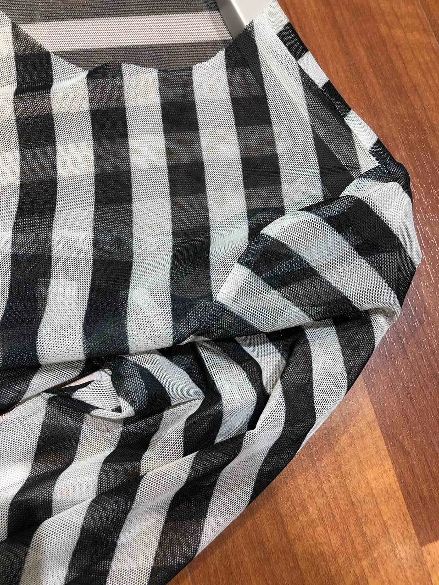 new ladies fashion long-sleeved sexy casual diagonal striped mesh bottoming shirt 1017