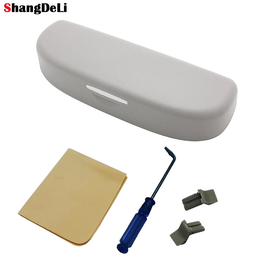 Samoch-d-etui-na-okulary-przeciws-oneczn