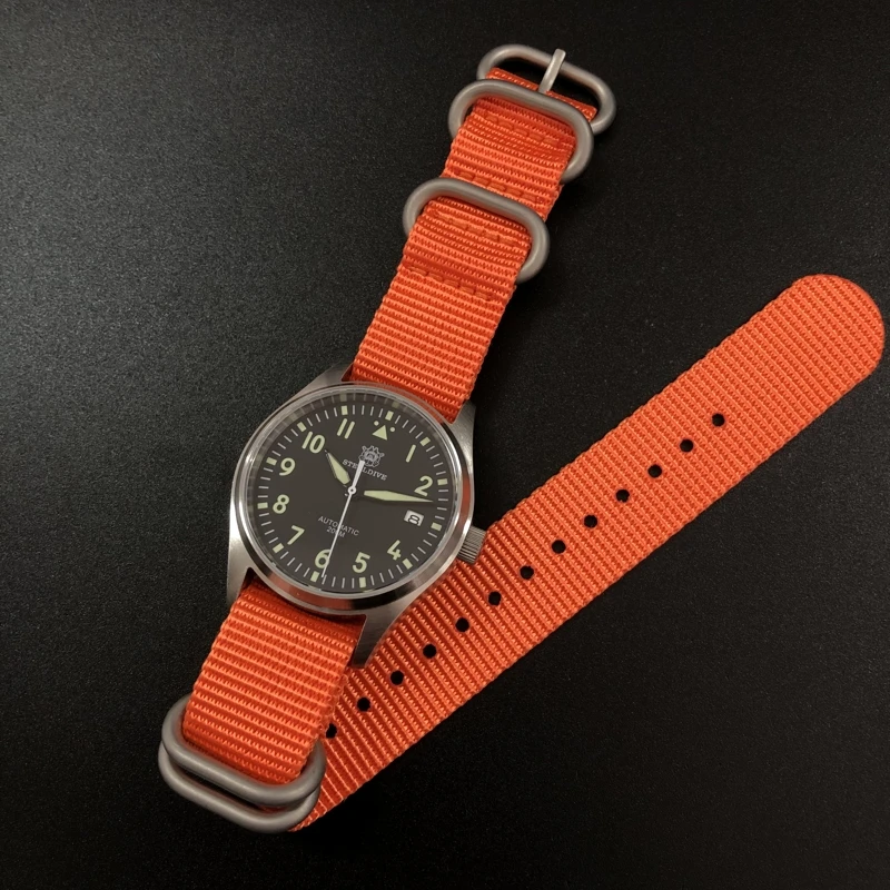Steeldive 39mm Нержавеющая сталь 316L Мужские часы для погружений 200м Водонепроницаемые пилотные часы C3 Светящиеся пилотные часы NH35
