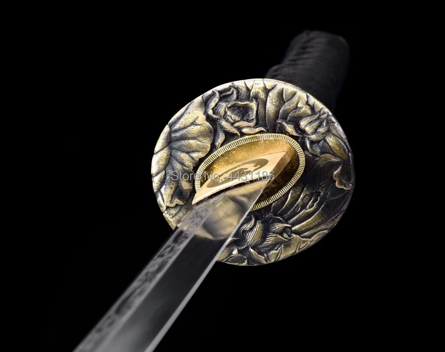 Handmade Japanese Wakizashi Sword Samurai Katana Full Tang High Carbon Steel Dragon Blade Sharp Battle Knife
