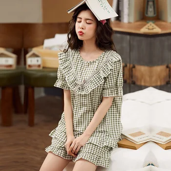 

Pajamas Women Cotton Short-sleeved Loose Doll Collar Lazy Wind Hooded Home Service Sailor Moon Lattice Sexy Lingerie for Women