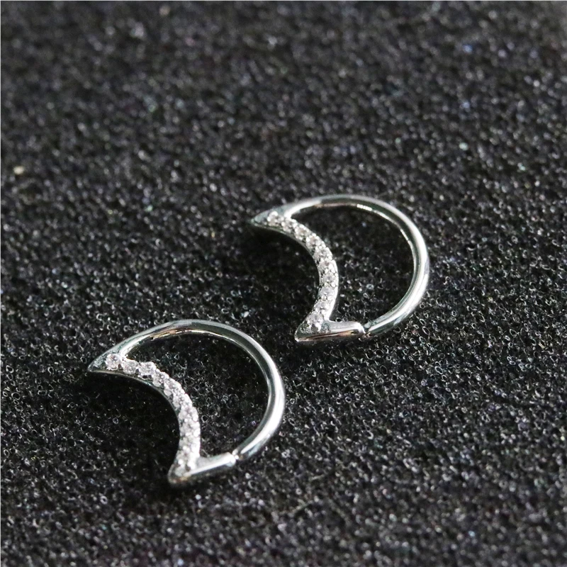 1 шт. крошечные CZ кристалл луна медные серьги Daith Helix пирсинг для пупка модный пирсинг ювелирные изделия для женщин серебряные ювелирные изделия UVW209