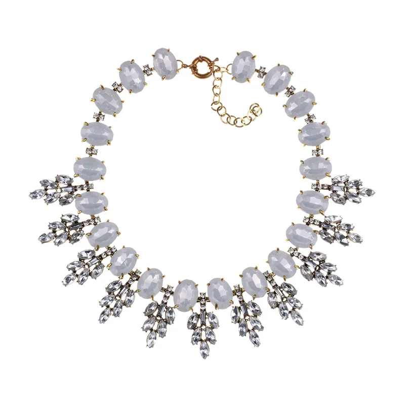 Amazon Hot Selling Necklace Cross Border Accessories New Products Europe And America Fashion Retro Crystal Leaf Pendant