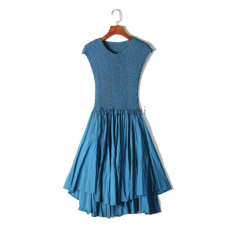 High Quality New Simple Women Casual Dress Sleeveless Round Neck Summer Dress Elegant Office Lady Solid Pleats Dresses - Цвет: Синий