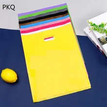 20 шт./партия, одноцветная сумка для свадебной вечеринки, пластиковая подарочная сумка с ручкой, логотип на заказ, печенье конфеты на день рождения