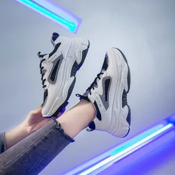 

2019 new fashion Woman Breathable Sneaker Lace-Up mesh running Shoes Outdoor comfort sports shoes C34-09