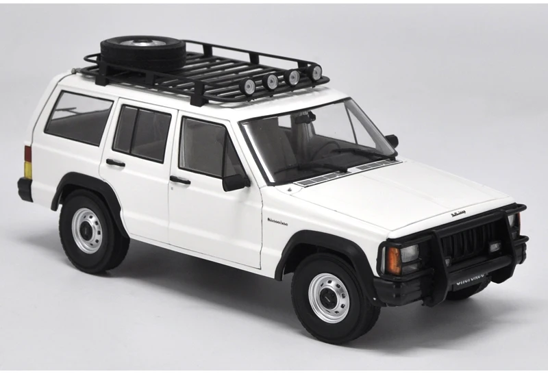 Оригинальные, фабричные, по цене производителя, 1:18 Beijing Jeep 2500 Jeep Cherokee металлическая классическая игрушка модели, платья для дня рождения, подарок на год, коллекция
