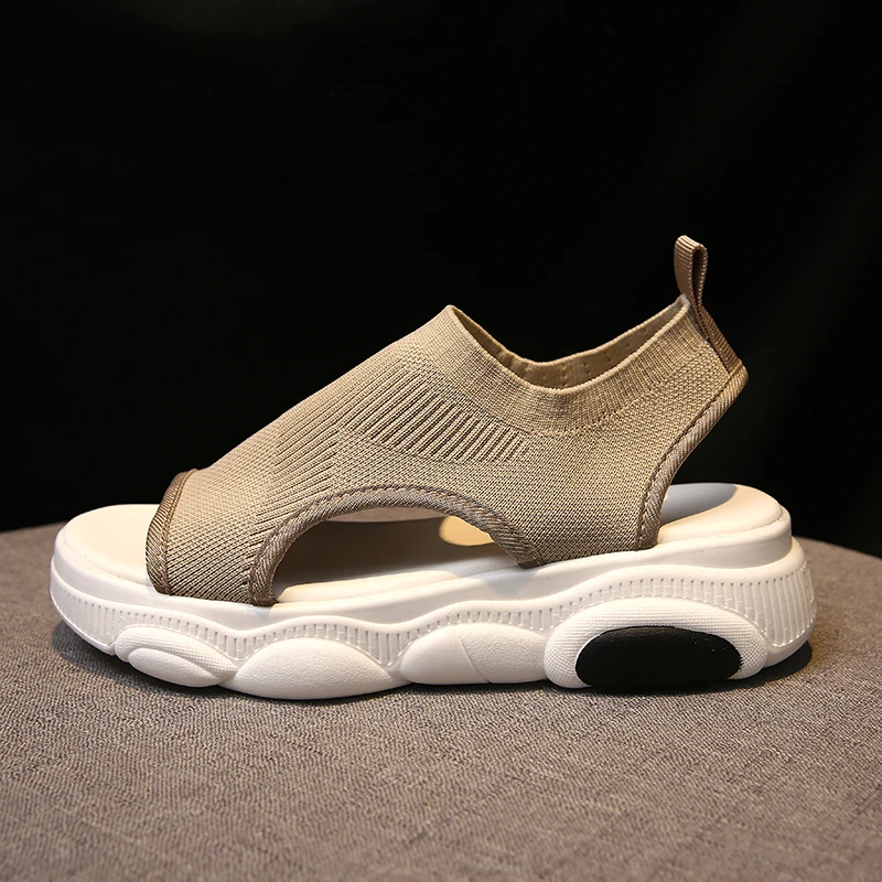

2020 Women Sandals Lightweight Comfortable Fashion Slippers Outdoor Breathable Anti Slip Gym Sneakes Ladies Walking Shoes New