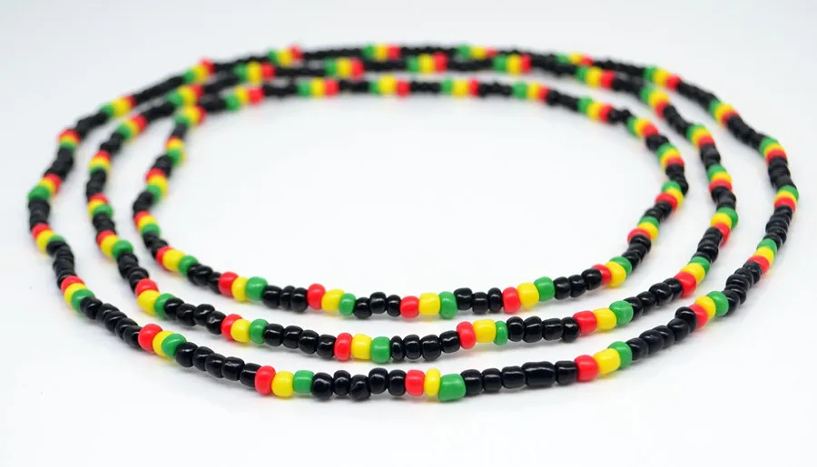 Miniblings Collana Africa Con Ciondolo Continente In Acrilico - Catena 45 Cm Argentata - Gioiello Artigianale Rasta Rastafari