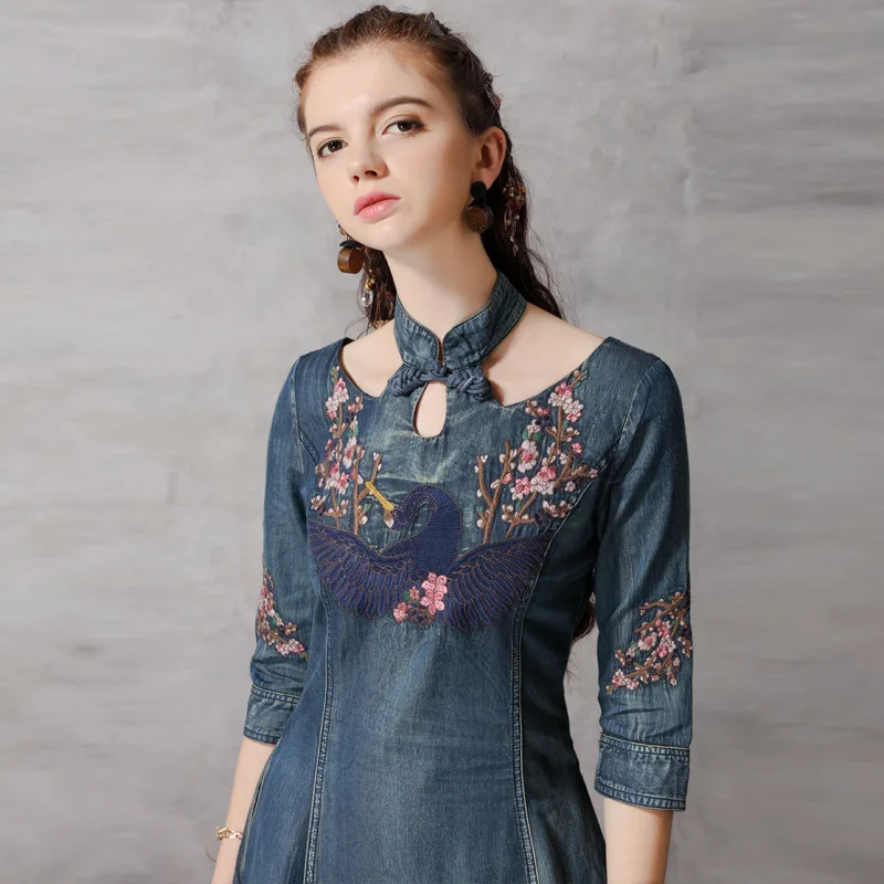 Ранняя осень стиль приталенная джинсовая юбка Cheongsam ретро вышитая рубашка с коротким рукавом платье Женская 82137
