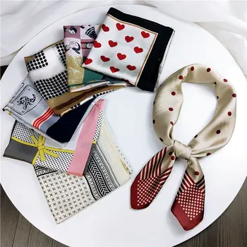 

2020 Women Print Silk Scarf Red Heart Lovely Plaid Neck Scarves Lady Foulard Shawls Pashmina Bandana Hair Head Kerchief