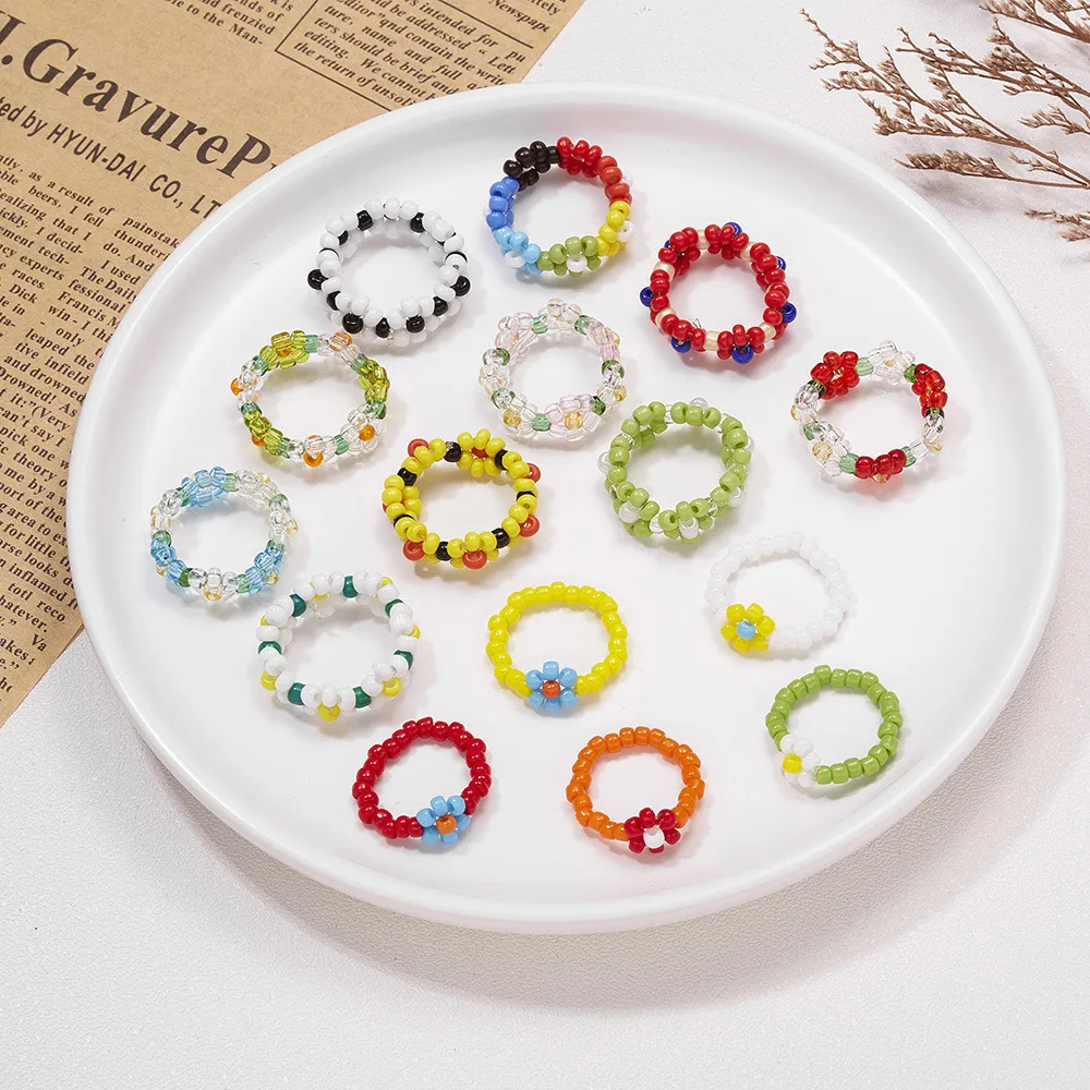 韓国ブランドHei★芸能人着用_flower ball bracelet_2色 2 Hei(ヘイ) ブレスレット(レディース) - 海外通販のBUYMA
