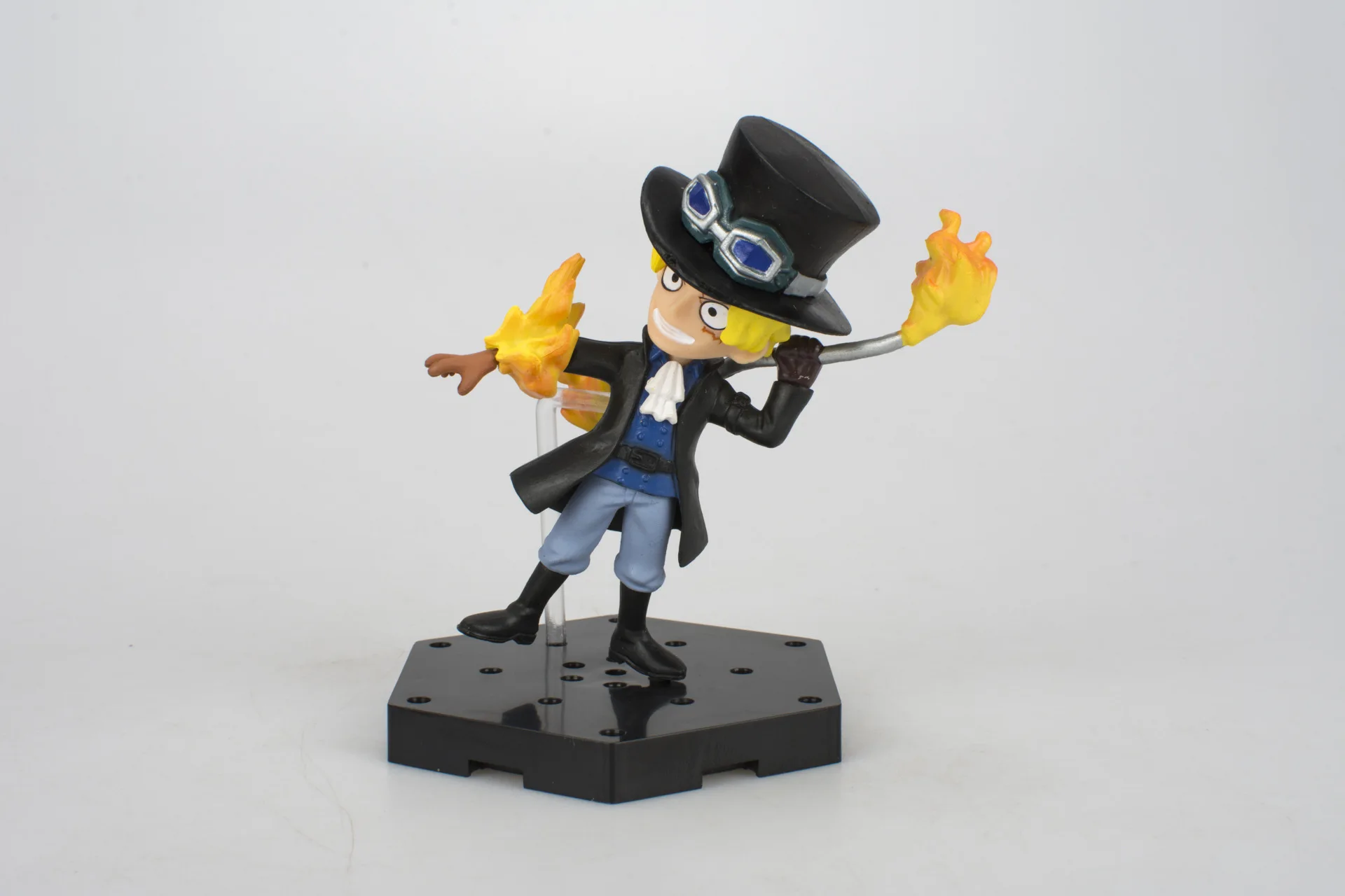 Горячая 4-one piece Аниме-игрушка Luffy Luo Ace Garage Kit Saab Roof украшения креативные подарки модель