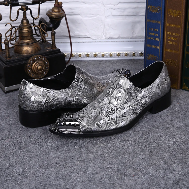 Christia Bella Silver Oxfords Derby Men Real Leather Shoes Iron Pointed Top Rivet Shoes Slip on Dress Formal Handmade Shoes