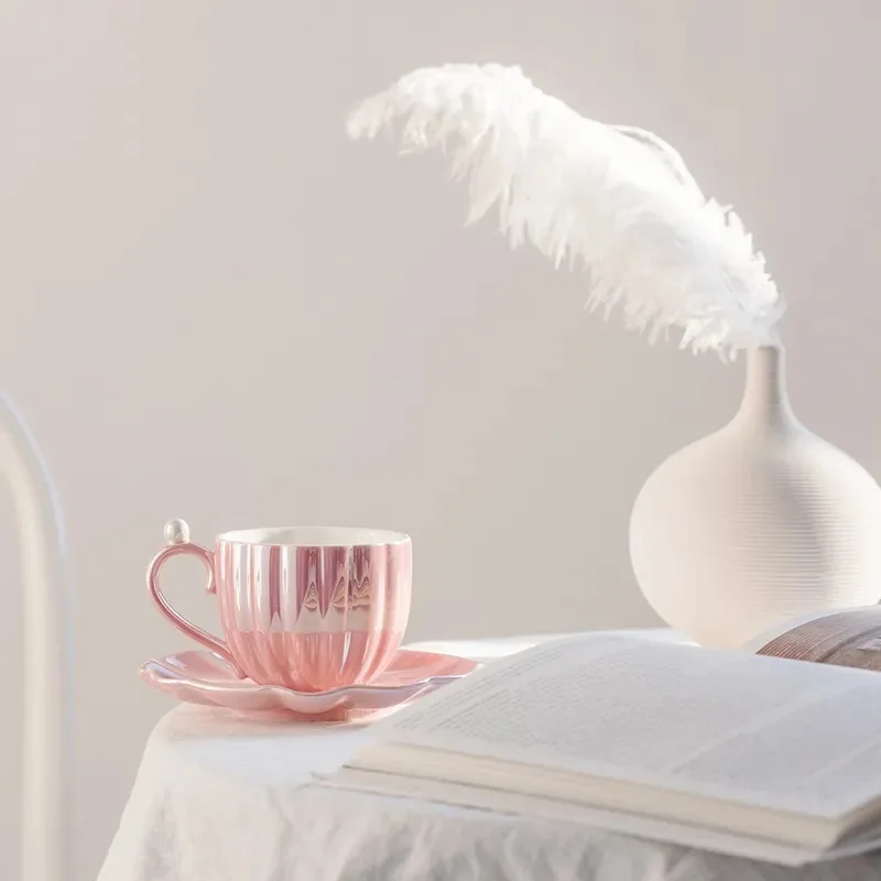 

240ML British Style Pearl Shell Cup Ceramic Tea Set European Luxury Small Exquisite Coffee Cup Plate Set Afternoon Tea Cup