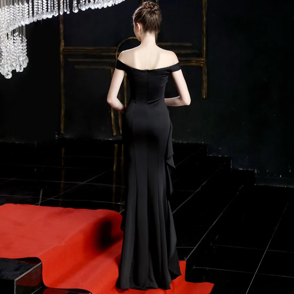 12381175395_941348734